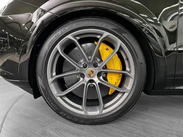Porsche Cayenne Turbo E-Hybrid Coupé mit GT-Paket