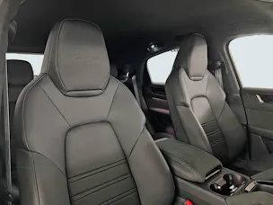 Porsche Cayenne Turbo E-Hybrid Coupé mit GT-Paket