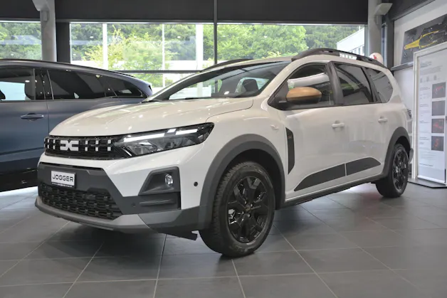 Dacia Jogger 1.8 Hybrid Extreme 7P