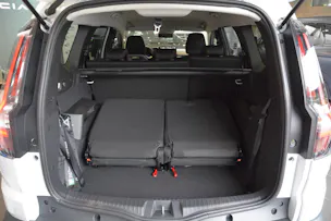 Dacia Jogger 1.8 Hybrid Extreme 7P
