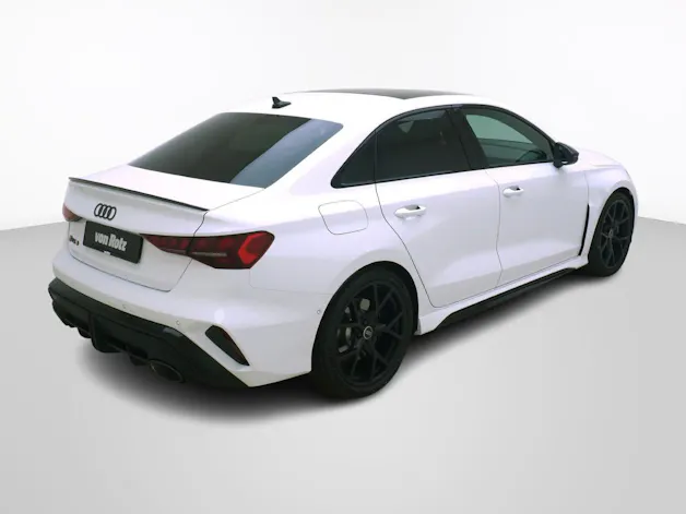Audi RS3 Limousine 2.5 TFSI quattro S-Tronic