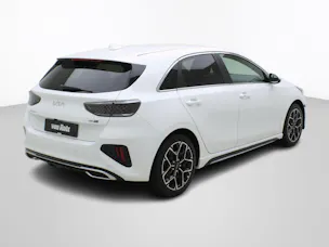 Kia Ceed 1.5 T-GDi MHEV Power
