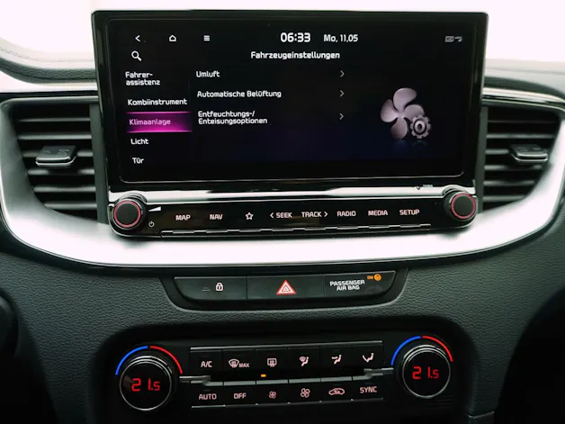 Kia Ceed 1.5 T-GDi MHEV Power
