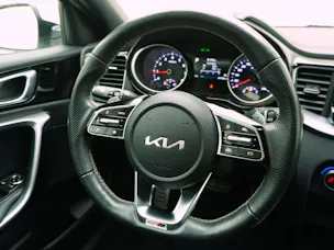Kia Ceed 1.5 T-GDi MHEV Power