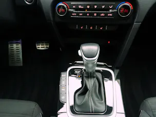 Kia Ceed 1.5 T-GDi MHEV Power