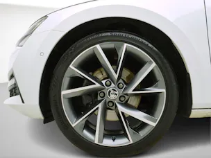 Škoda Superb Combi 1.4 TSI DSG PHEV Sport Line