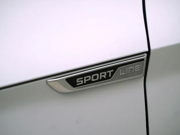 Škoda Superb Combi 1.4 TSI DSG PHEV Sport Line