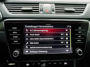 Škoda Superb Combi 1.4 TSI DSG PHEV Sport Line