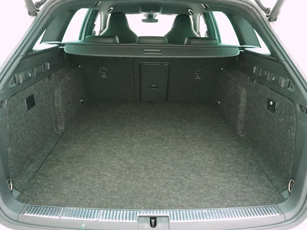 Škoda Superb Combi 1.4 TSI DSG PHEV Sport Line