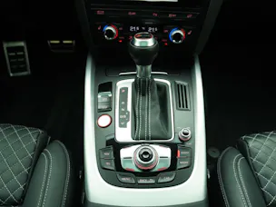 Audi SQ5 3.0 V6 Bi-TDI plus quattro T-Tronic