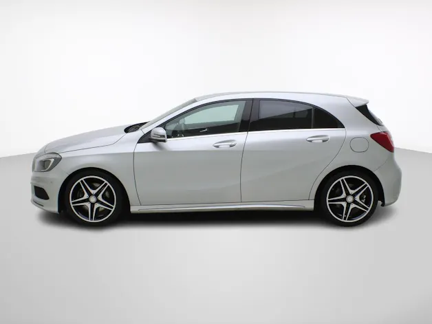 MERCEDES-BENZ A-Klasse A 220 CDI AMG Line 4matic