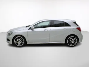 Mercedes-Benz A-Klasse A 220 CDI AMG Line 4matic