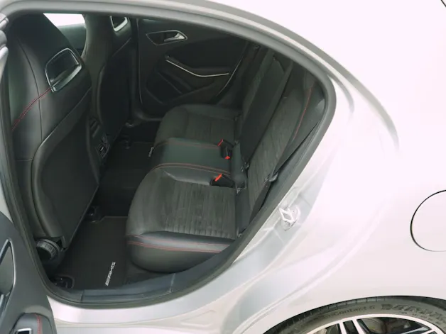 MERCEDES-BENZ A-Klasse A 220 CDI AMG Line 4matic