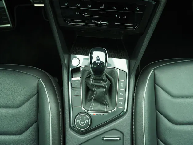 VW Tiguan 2.0 TSI DSG R-Line 4Motion