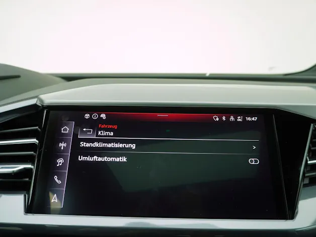 Audi Q4 e-tron Sportback 55 S line quattro