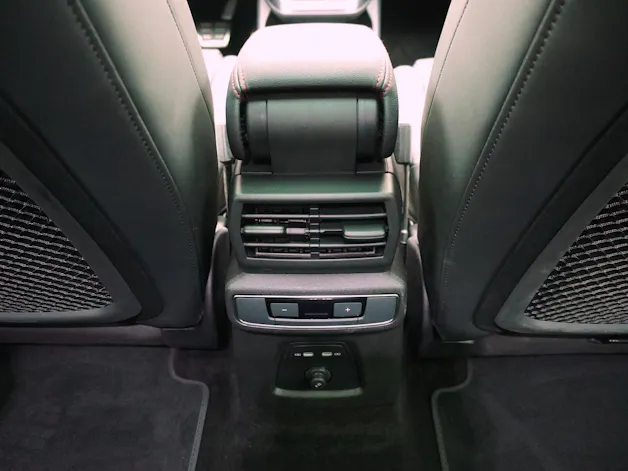 Audi Q4 e-tron Sportback 55 S line quattro