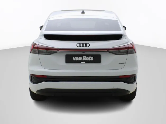 Audi Q4 e-tron Sportback 55 S line quattro