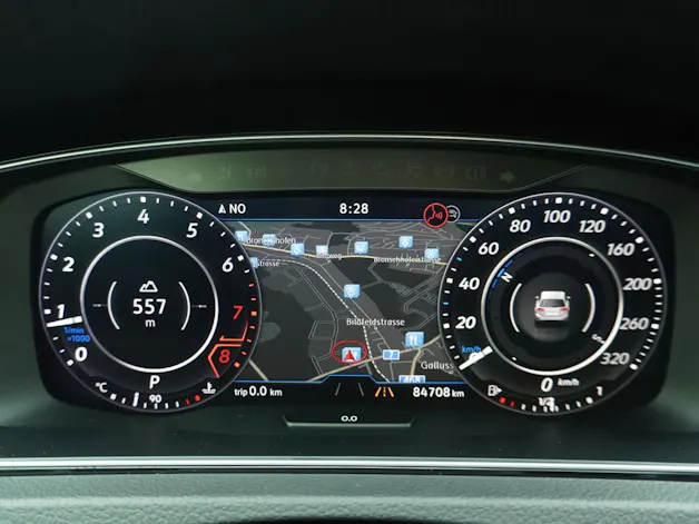 VW Golf 7 Variant 2.0 TSI DSG R 4Motion