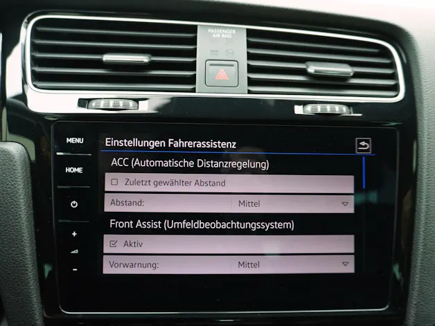 VW Golf 7 Variant 2.0 TSI DSG R 4Motion