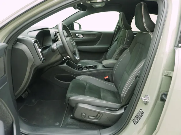 Volvo C40 P8 Twin Recharge AWD