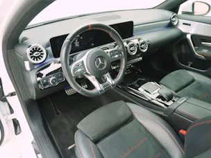 Mercedes-Benz A-Klasse A 35 AMG 4matic