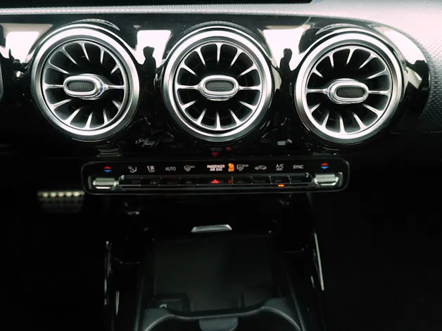 Mercedes-Benz A-Klasse A 35 AMG 4matic