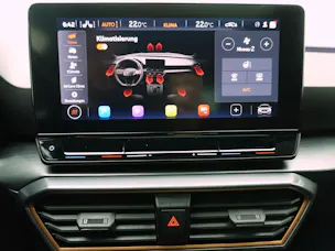 Cupra Leon 2.0 TSI DSG VZ
