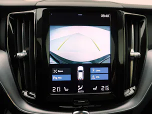 Volvo XC60 2.0 B4 MH Momentum AWD