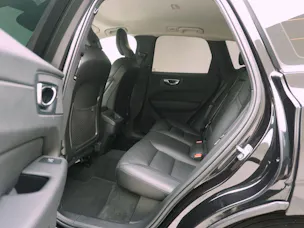 Volvo XC60 2.0 B4 MH Momentum AWD