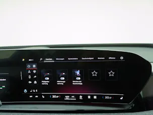 Audi Q6 e-tron S line quattro