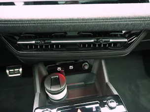 Audi Q6 e-tron S line quattro