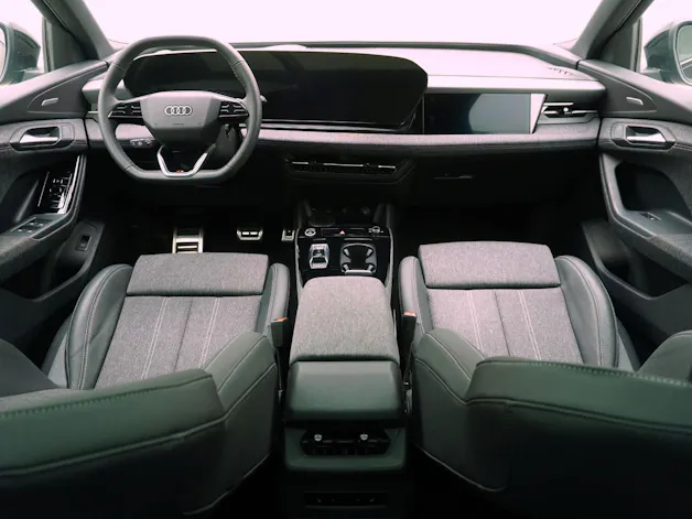 Audi Q6 e-tron S line quattro