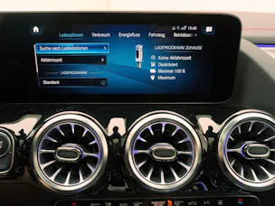 Mercedes-Benz EQA 350 Swiss Star AMG Line 4matic