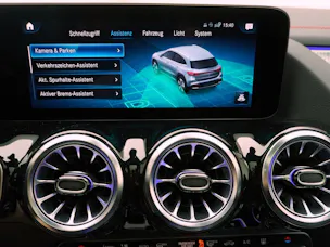 Mercedes-Benz EQA 350 Swiss Star AMG Line 4matic