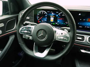 MERCEDES-BENZ GLE-Klasse GLE 300 d AMG Line 4matic