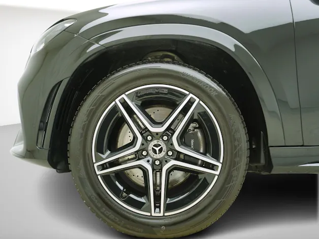 Mercedes-Benz GLE-Klasse GLE 300 d AMG Line 4matic