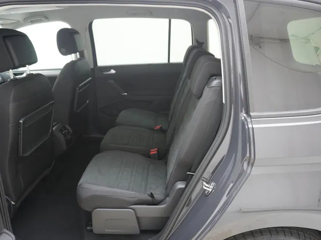 VW Touran 1.5 TSI R-Line DSG