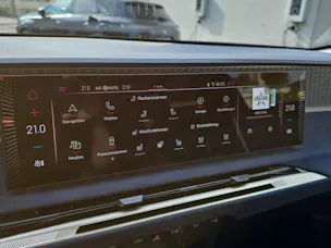 DS Automobiles No8 E-Tense Jules Verne 4x4