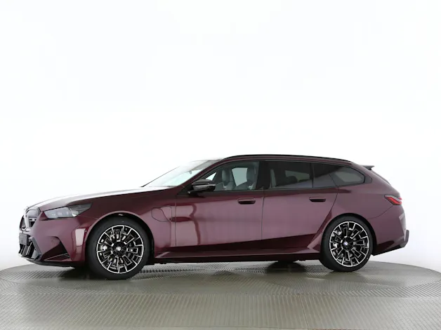 BMW M5 xDrive Touring