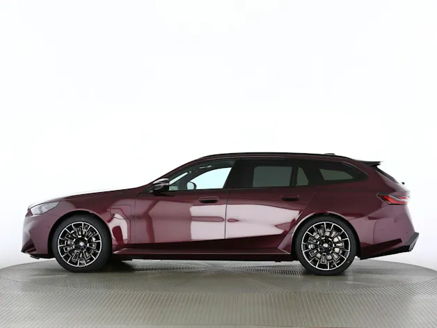 BMW M5 xDrive Touring
