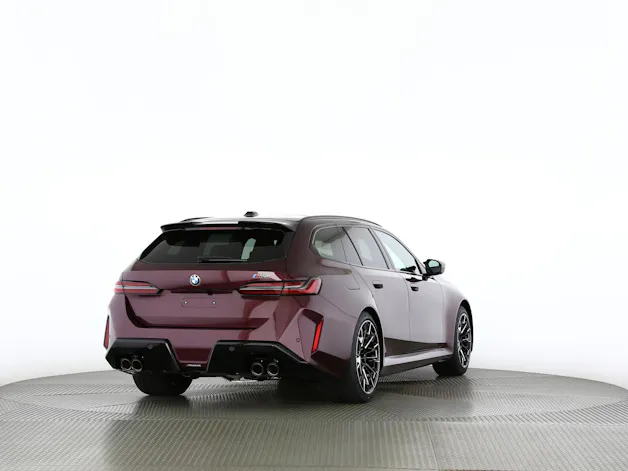 BMW M5 xDrive Touring