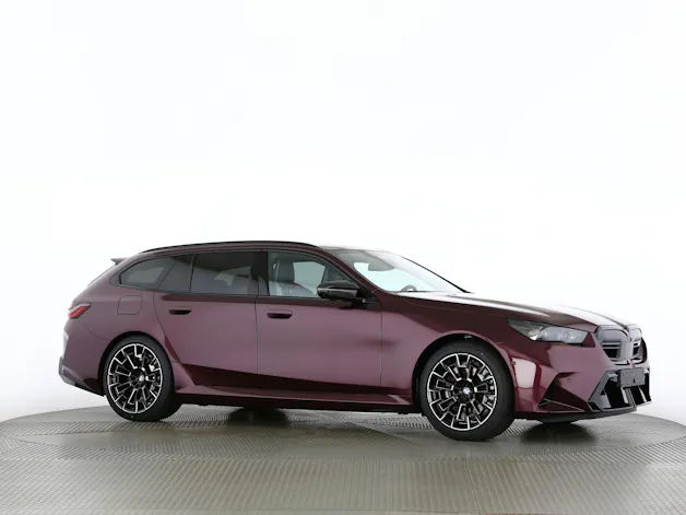 BMW M5 xDrive Touring