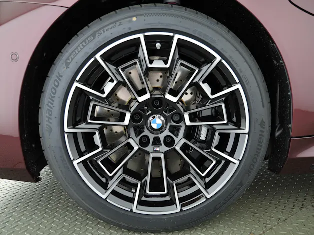 BMW M5 xDrive Touring