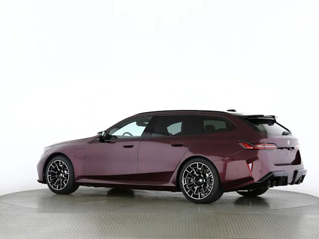 BMW M5 xDrive Touring