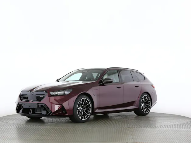 BMW M5 xDrive Touring