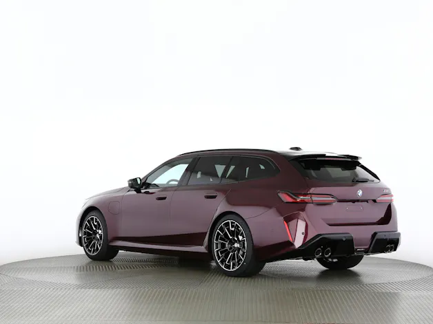 BMW M5 xDrive Touring