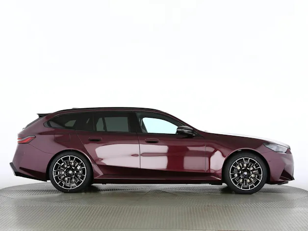 BMW M5 xDrive Touring