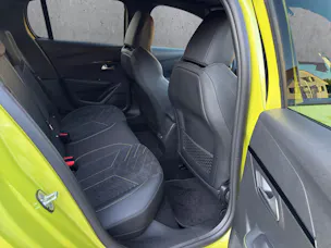 Peugeot 208 1.2 Hybrid 145 GT