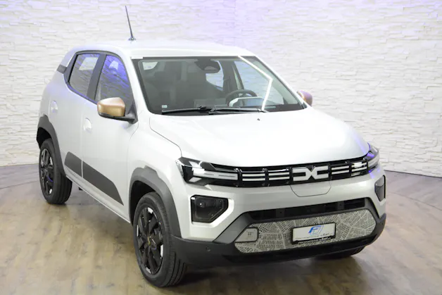 Dacia Spring Extreme  *CCS-Ladeanschluss*