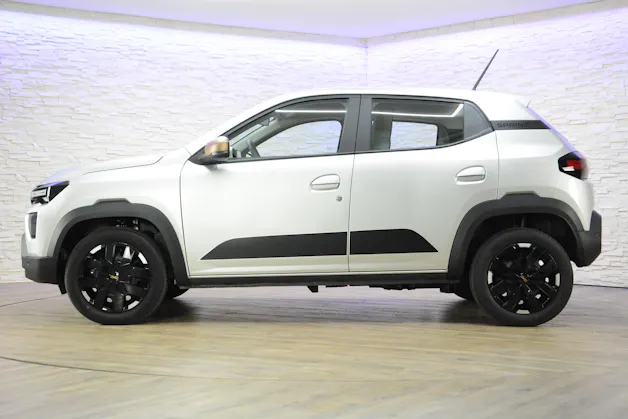 Dacia Spring Extreme  *CCS-Ladeanschluss*
